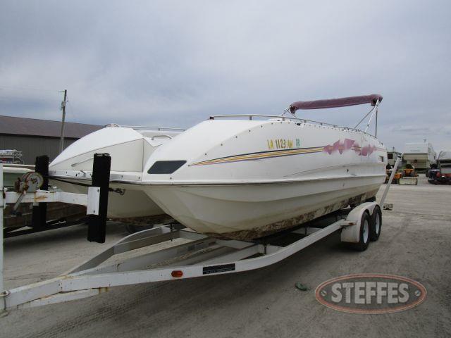 1994 Carvel Q-Three Deck Boat_1.jpg